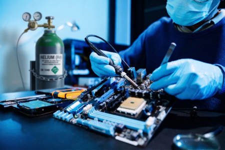 Bulk Helium Supply for Semiconductor Manufacturing in Texas